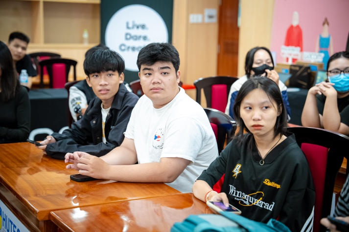 13Win 21 link không chặn ngành Nghệ thuật số 13WIN13 “múa bút” cùng bảng vẽ điện tử và công nghệ hoạt hình 96