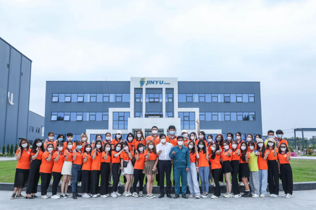 胡志明市科技大學中文系簡介 71