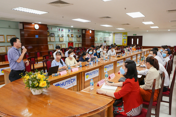 Giảng viên Khoa Quản trị Kinh doanh tập huấn kỹ thuật phân tích dữ liệu cùng CEO Công ty CI Research 69