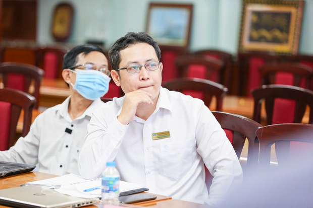 Giảng viên Khoa Quản trị Kinh doanh tập huấn kỹ thuật phân tích dữ liệu cùng CEO Công ty CI Research 18