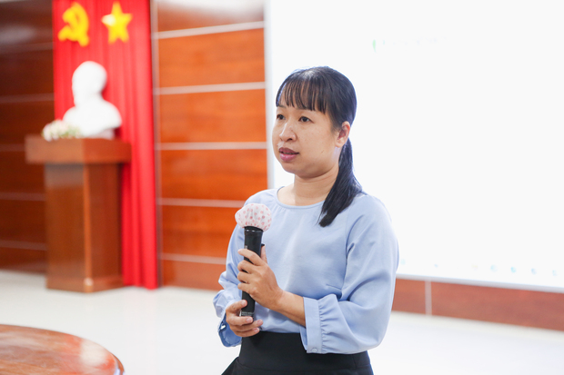 Giảng viên Khoa Quản trị Kinh doanh tập huấn kỹ thuật phân tích dữ liệu cùng CEO Công ty CI Research 111