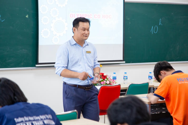 13Win 21 link không chặn Viện Kỹ thuật 13WIN13 tranh tài tại Cuộc thi Olympic Cơ học 59