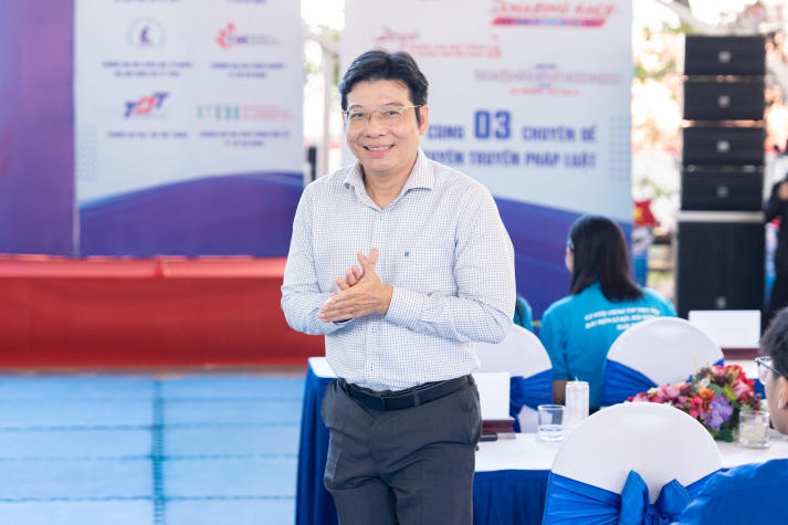 13Win 21 link không chặn Khoa Luật 13WIN13 thực hành Phiên tòa giả định tại Ngày hội Pháp luật nước CHXHCN Việt Nam 19