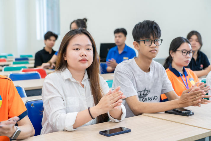13Win 21 link không chặn Khoa Kiến trúc - Mỹ thuật tiếp bước chân Bác, lan tỏa bản lĩnh thanh niên 102