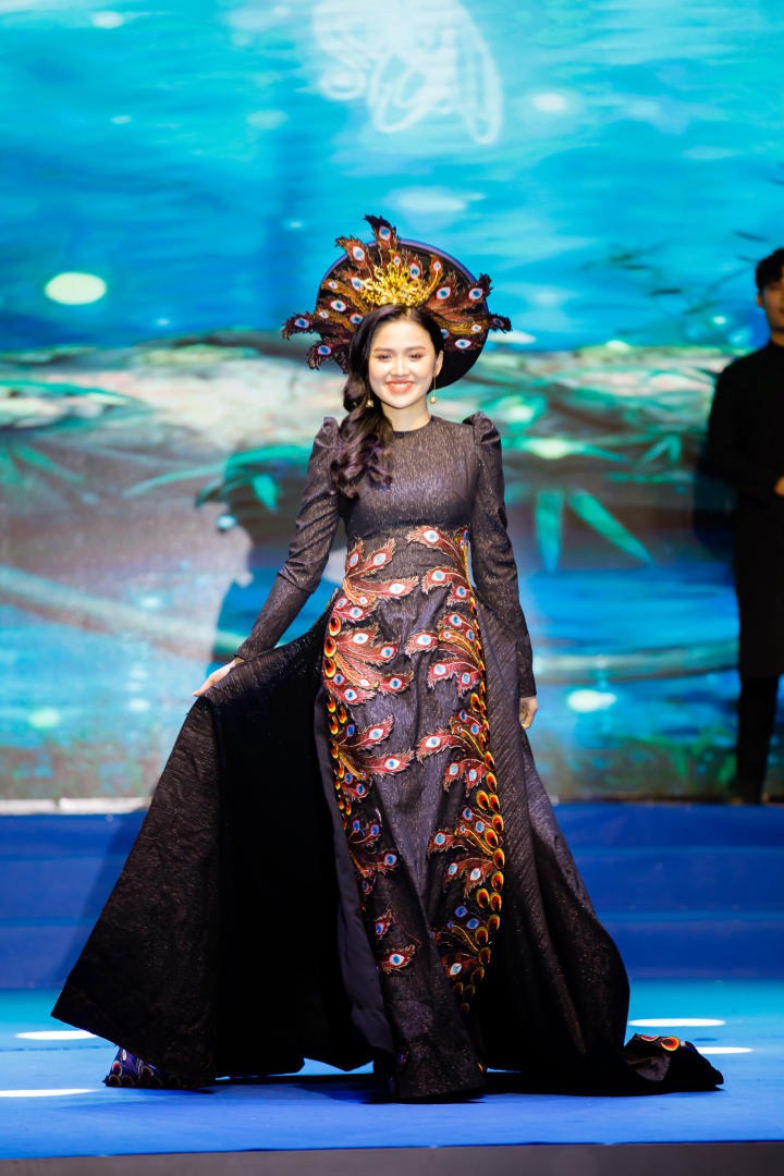 Nữ sinh Nguyễn Thị Tuyết Nhung đăng quang Hoa khôi Miss 13WIN13 2023 228