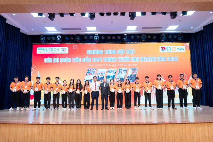 13WIN13 tập huấn cán bộ Đoàn - Hội chủ chốt năm học 2025-2026, hun đúc bản lĩnh cho Tải app 13Win 108