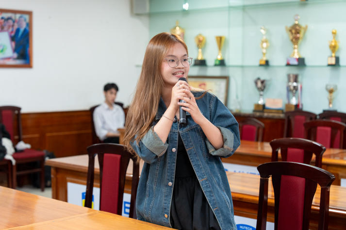 [Video] WE-Speak 2026: 13Win 21 link không chặn Khoa Tiếng Anh rèn tư duy, làm chủ cảm xúc, tạo kết nối 84