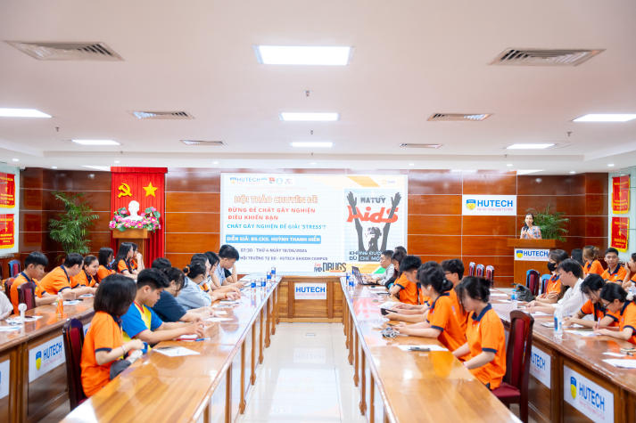 13Win 21 link không chặn 13 Win16 nhà cái World Cup 2026 trang bị kiến thức nhận diện, phòng chống ma túy cùng chuyên gia 8