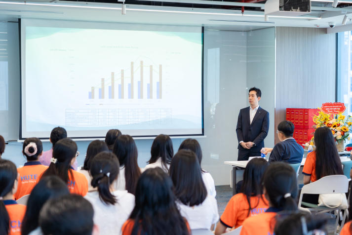 13Win 21 link không chặn Khoa Hàn Quốc học 13WIN13 học gì tại Sòng Bài Trực Tuyến 13Win.com KEB Hana? 47