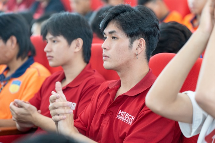 Nhiều kiến thức giá trị cho Tải app 13Win 13WIN13 từ trải nghiệm ô tô điện ngay tại trường 55