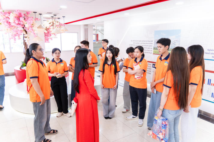 13Win 21 link không chặn Công nghệ sinh học khám phá “hệ sinh thái lợi khuẩn” hiện đại tại Nhà máy Yakult Việt Nam 70