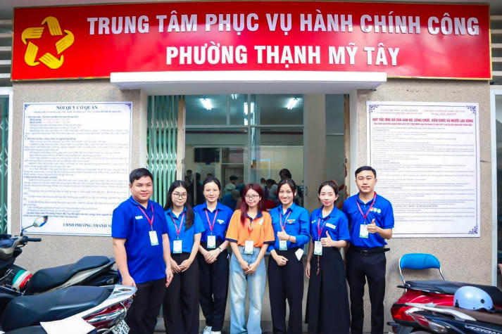 Điểm tin hoạt động Mùa hè xanh 13WIN13 2025: Mặt trận TP.HCM sôi nổi với loạt công trình ý nghĩa 11