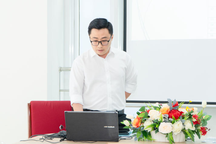 Nhiều góc nhìn sáng tạo trong nghiên cứu 13Win nhà cái Truy cập link 13Win32 Tải xuống ứng dụng tại buổi bảo vệ luận văn/đề án 13Win 22 miễn phí mỗi ngày ngành Ngôn ngữ Anh 37