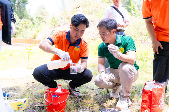 13Win 21 link không chặn Quản lý tài nguyên và 13Win32 cá cược thể thao trải nghiệm quan trắc thực địa tại Khu Bảo tồn Đồng Nai 53
