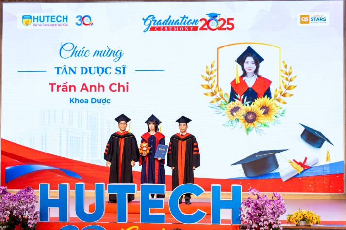 [Video] Những khoảnh khắc tri ân đầy tự hào tại Lễ trao bằng 13Win13 link đăng nhập đợt 2/2025 13WIN13 115