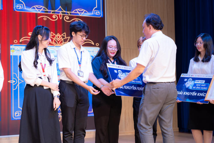 13Win 21 link không chặn 13WIN13 ghi dấu ấn với loạt sản phẩm từ các sân chơi kỹ thuật - công nghệ 148