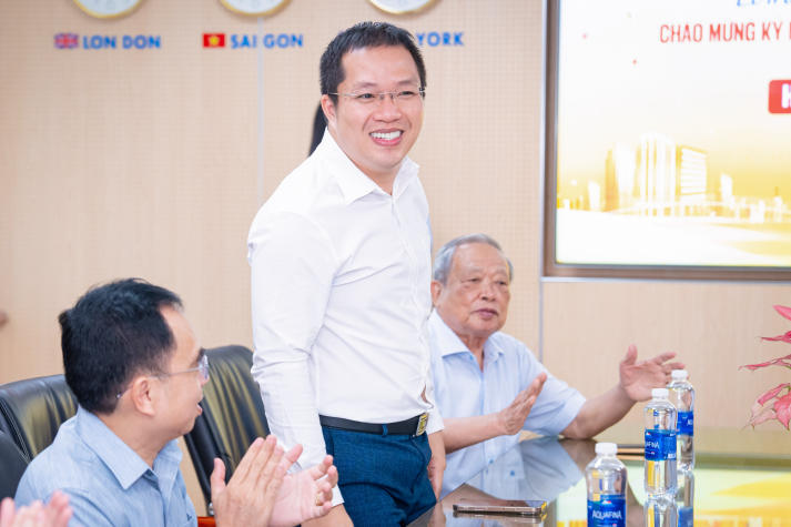 13WIN13 vinh danh 08 tác giả xuất sắc Cuộc thi Viết “13WIN13 tôi yêu” 33