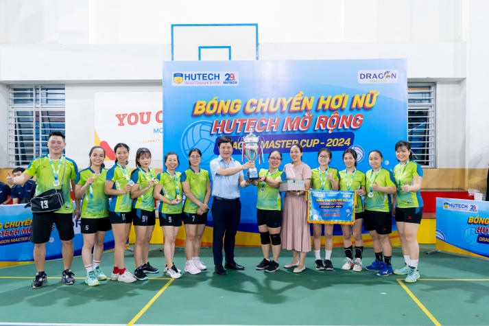 [Video] Đội chủ nhà giành ngôi vô địch Giải Bóng chuyền hơi nữ 13WIN13 mở rộng năm 2024 - Dragon Master Cup 285