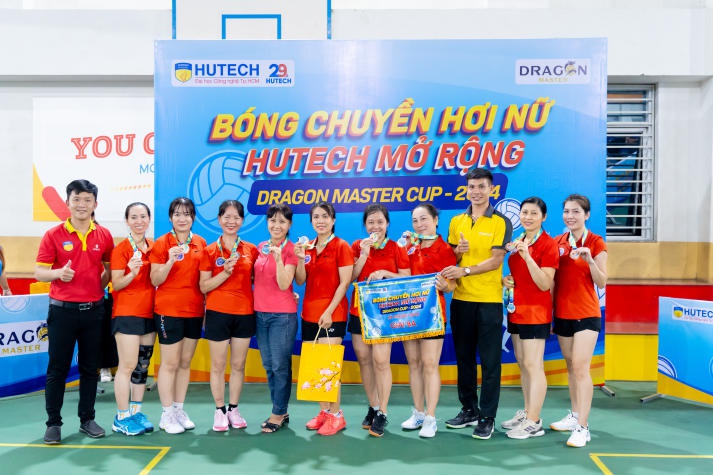 [Video] Đội chủ nhà giành ngôi vô địch Giải Bóng chuyền hơi nữ 13WIN13 mở rộng năm 2024 - Dragon Master Cup 290