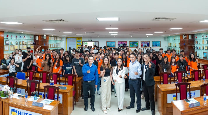 Nhiều kinh nghiệm đắt giá về tuổi trẻ dành cho Tải app 13Win Khoa Marketing - Kinh doanh quốc tế 13WIN13 185