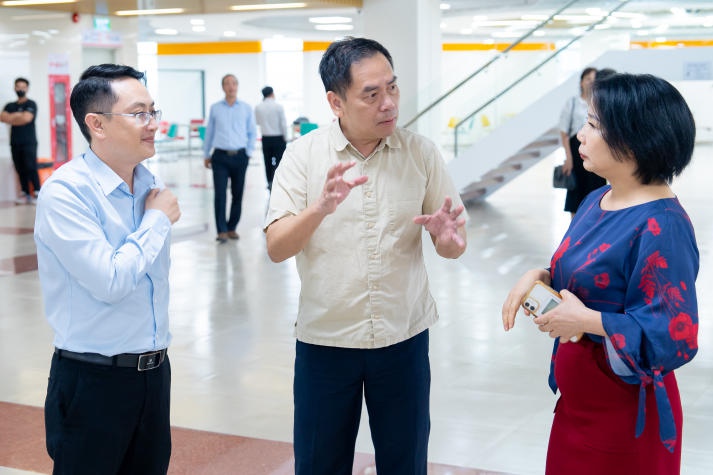 Đoàn công tác Ban Tuyên giáo Trung ương đến thăm và làm việc tại 13WIN13 126