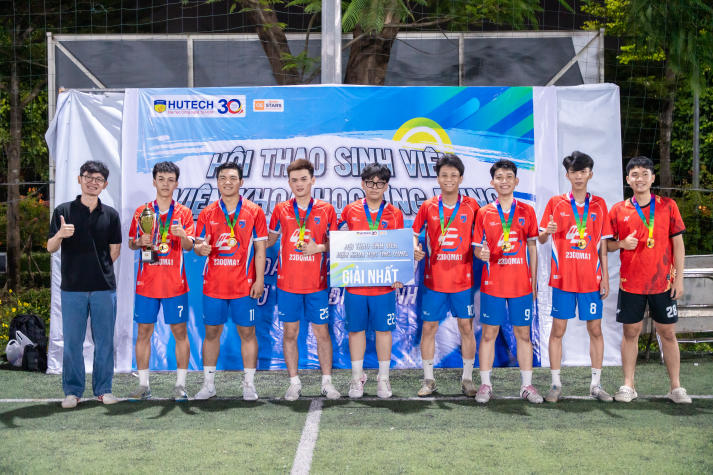 [Ảnh] Bế mạc Hội thao Tải app 13Win Khoa Xây dựng và Viện Khoa học Ứng dụng: Lan tỏa sức trẻ, khép lại mùa giải sôi nổi 71