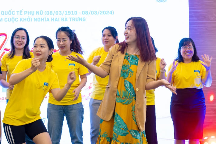 [Video] CB-GV-NV nữ sôi nổi giao lưu tại “Ngày hội Nữ công 13WIN13” 108