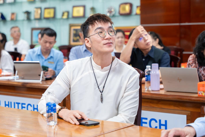 “Bắt trend” dạy - học 13Win32 Tải xuống ứng dụng không chuyên: 13WIN13 sẵn sàng cho giáo trình Voices từ 2026 49