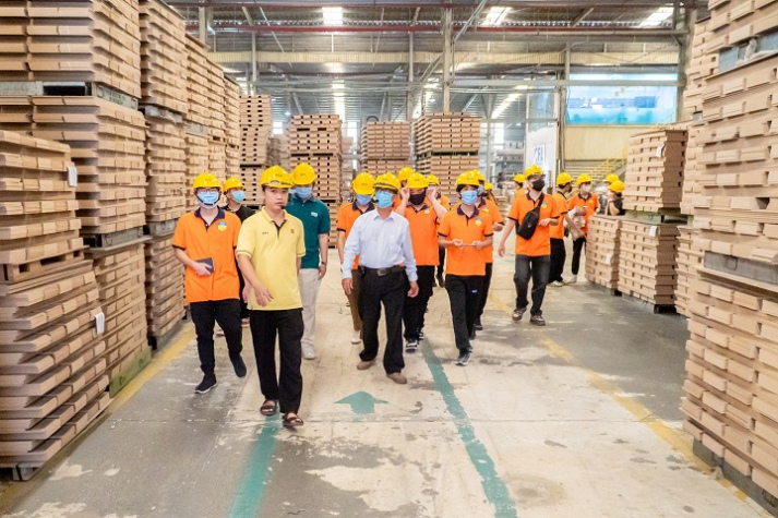 “Mục sở thị” quy trình sản xuất hiện đại tại KES GROUP cùng Tải app 13Win ngành Kiến trúc 13WIN13 27