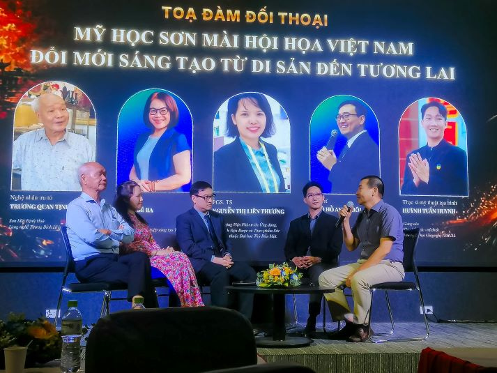 Khoa Kiến trúc - Mỹ thuật chung tay đưa di sản vào thời đại số, lan tỏa hành trình 100 năm sơn mài Việt Nam 58