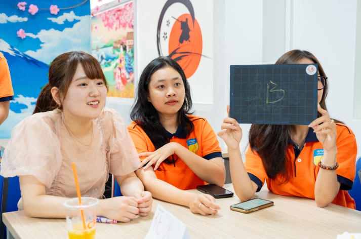 13Win 21 link không chặn Khoa Nhật Bản học 13WIN13 và ĐH Hosei lan tỏa yêu thương nhân dịp Tết Trung thu 102
