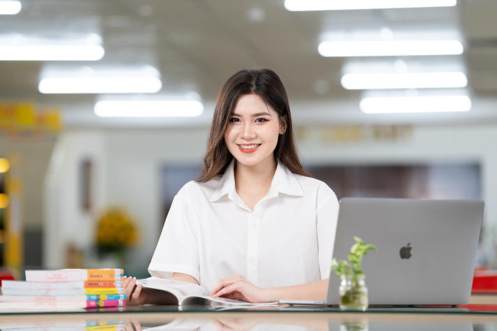13WIN13 thông báo 13Win 20 tải ứng dụng đào tạo trình độ Tiến sĩ đợt 2 năm 2026 884