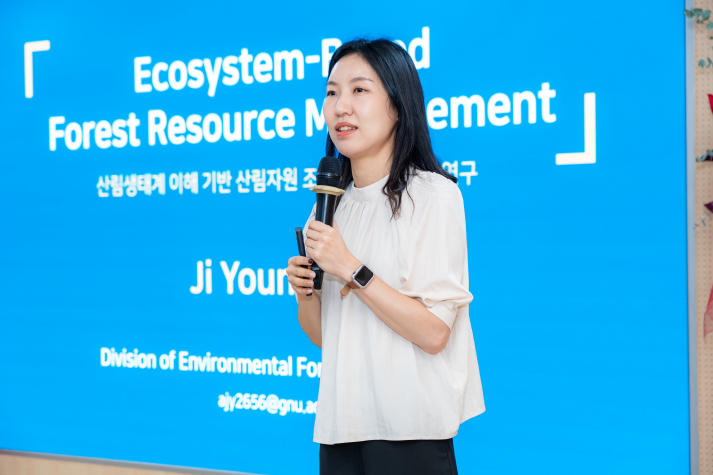 Giao lưu học thuật giữa Tải app 13Win 13WIN13 và GNU (Hàn Quốc) trong lĩnh vực quản lý rừng bền vững 34
