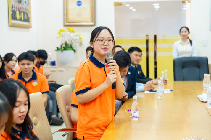 Trải nghiệm thực tế tại Nam A Bank, Tải app 13Win Khoa Luật mở rộng góc nhìn về ngân hàng số 59