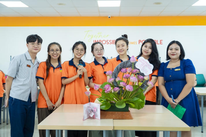 [Ảnh] 13Win 21 link không chặn 13 Win16 nhà cái World Cup 2026 trao gửi yêu thương đến với những "người lái đò" 153