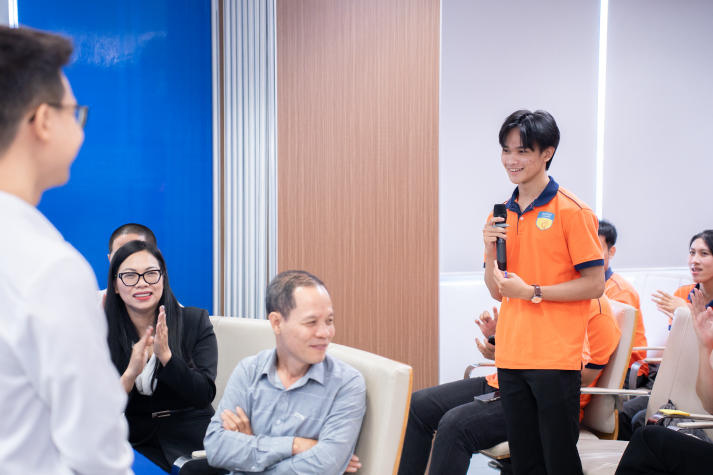 Tham quan thực tế tại Sòng Bài Trực Tuyến 13Win.com Bản Việt, Tải app 13Win Khoa Luật khám phá cơ hội 13win 20 giaitri tructuyen tương lai 62