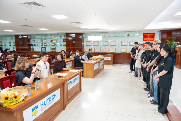 Event Management Students Gain Industry Insights through the Talkshow “Portrait of a Show Director” 20