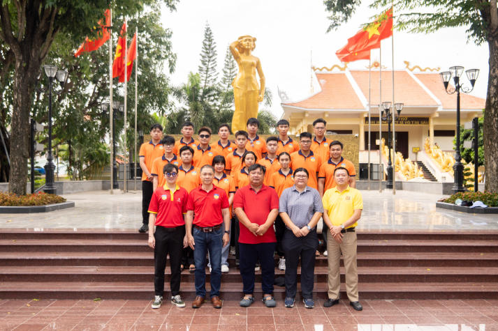 [Ảnh] Trải nghiệm thể thao toàn diện của Tải app 13Win ngành Quản lý thể dục thể thao tại NV Sport Camp 28