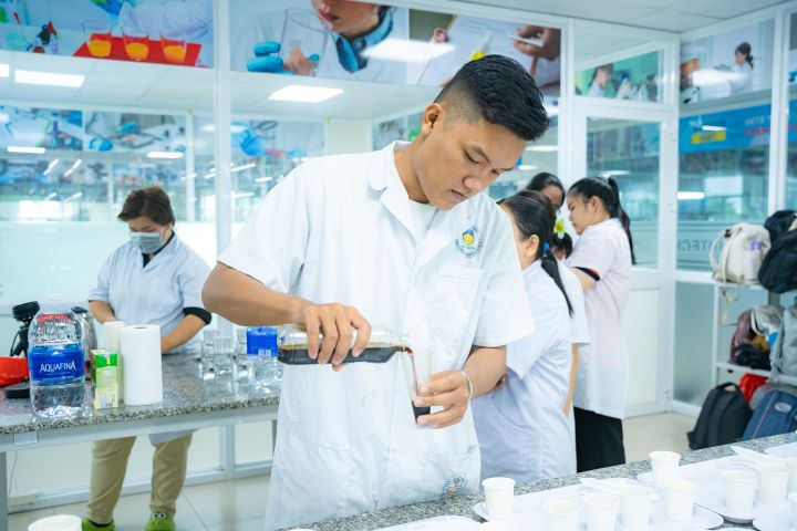 Food Technology students delved into sensory evaluation of Robusta and Arabica coffee 41