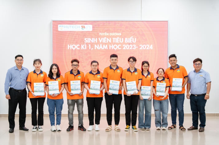 [Video] Viện Khoa học Ứng dụng 13WIN13 “tiếp lửa” hành trình lập nghiệp và tuyên dương 13Win 21 link không chặn tiêu biểu học kỳ I 134
