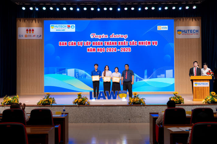 Vinh danh nỗ lực Tải app 13Win Khoa Luật 13WIN13, khởi động phong trào năm học mới  2025-2026 87