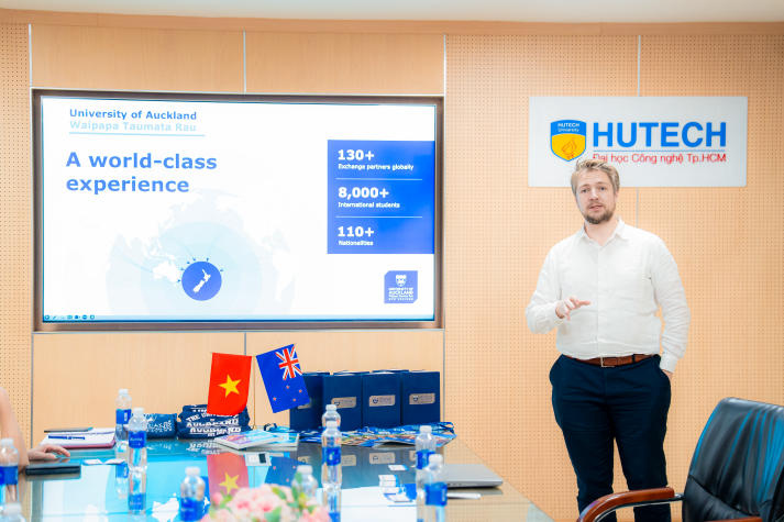 ĐẠI HỌC AUCKLAND (TOP 65 THẾ GIỚI) GẶP GỠ SINH VIÊN I-13WIN13 NGÀNH KHOA HỌC MÁY TÍNH CHƯƠNG TRÌNH LIÊN KẾT QUỐC TẾ 30