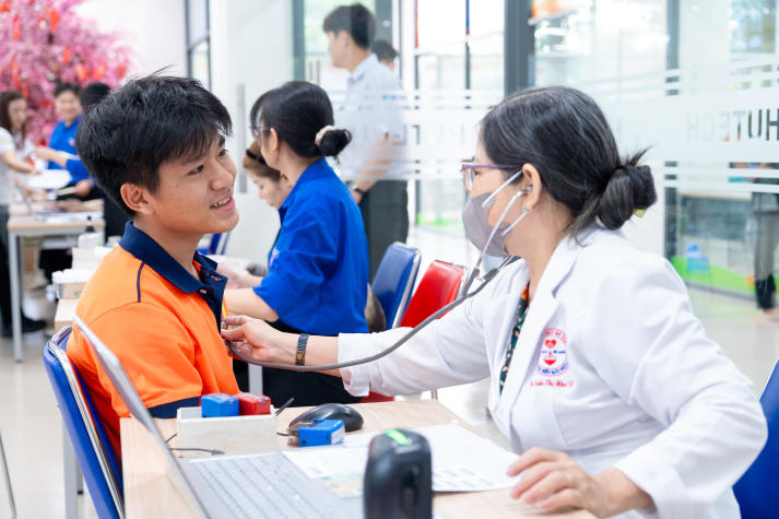 Tuổi trẻ 13WIN13 lan tỏa yêu thương qua Ngày hội Hiến máu tình nguyện trong Tháng thanh niên 2026 54