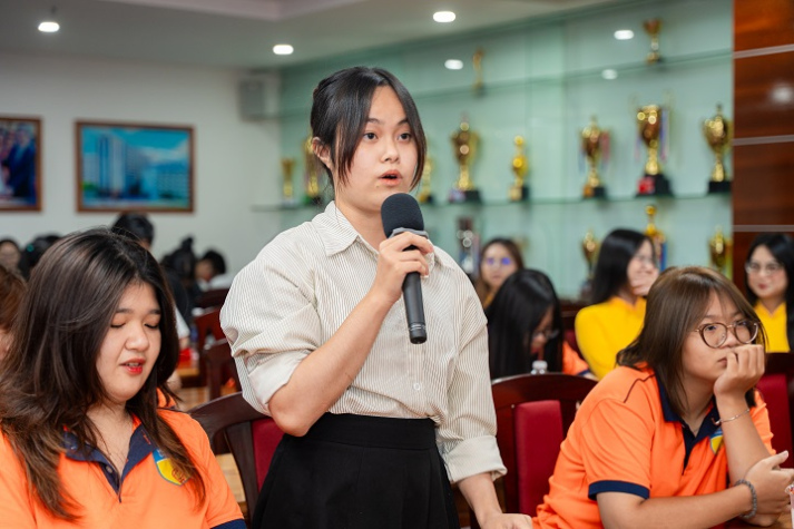 13WIN13 đồng hành cùng Cuộc thi phim ngắn Vietnamese 2025: Tiếp lửa đam mê cho thế hệ làm phim trẻ 78