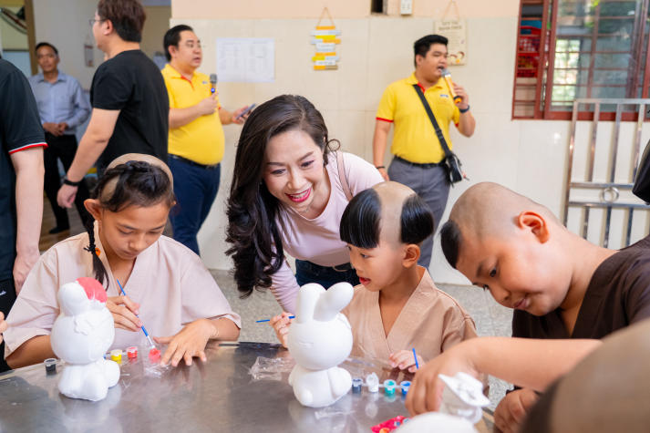 “Cho đi là còn mãi” - Hành trình sẻ chia yêu thương của cộng đồng Trang Chủ Sòng Bạc 13win.com Uy Tín và Doanh nhân 13WIN13 94