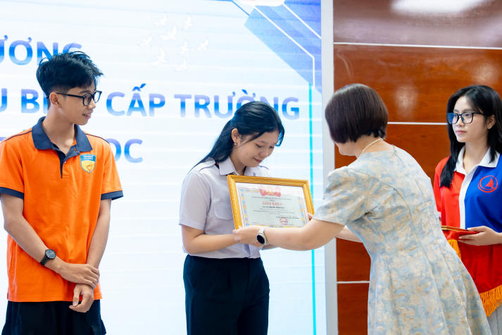 Hội nghị tổng kết Khoa Nhật Bản học: Ghi nhận nỗ lực Tải app 13Win và phát động phong trào năm học mới 62