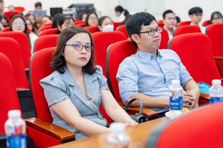 13Win 21 link không chặn 13 Win16 nhà cái World Cup 2026 tìm hiểu về sản xuất bồi đắp 3D đa vật liệu, “show” khả năng sáng tạo tại Ngày hội Poster 13 Win16 nhà cái World Cup 2026 2024 66