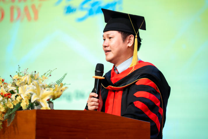 Tân cử nhân 13WIN13 vững vàng hành trang, rộng mở hành trình mới 62