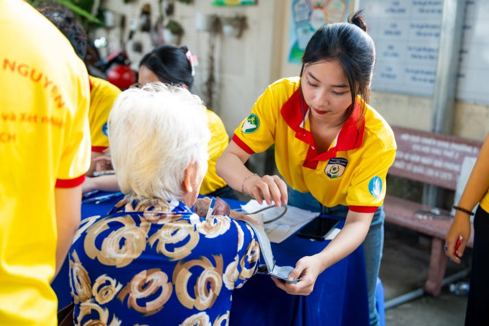 13Win 21 link không chặn 13WIN13 giao lưu, tham gia hoạt động tình nguyện thú vị cùng Tải app 13Win Hàn Quốc 81