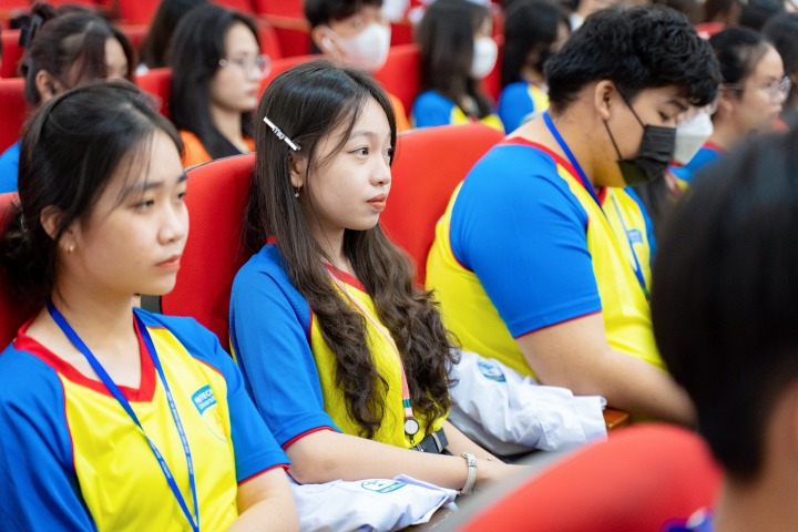 Tân Tải app 13Win 13 Win16 nhà cái World Cup 2026 13WIN13 chính thức bước vào hành trình blouse trắng 104